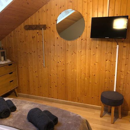 Charmant Appartement 2-4 Personnes Entre Annecy Et Aravis Thônes エクステリア 写真